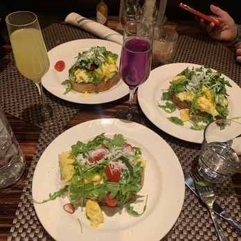 Roanoke - Avocado toast - Cocktail Bars Near Me - Chicago, Illinois Roanoke - Avocado toast - Cocktail Bars Near Me - Chicago, Illinois