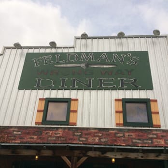 Feldman's Wrong Way Diner - Outside - Diners Near Me - Canyon, Texas
