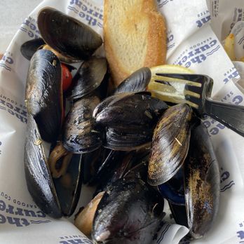 The Current Seafood Counter - Orlando - Seafood Near Me - Orlando, Florida
