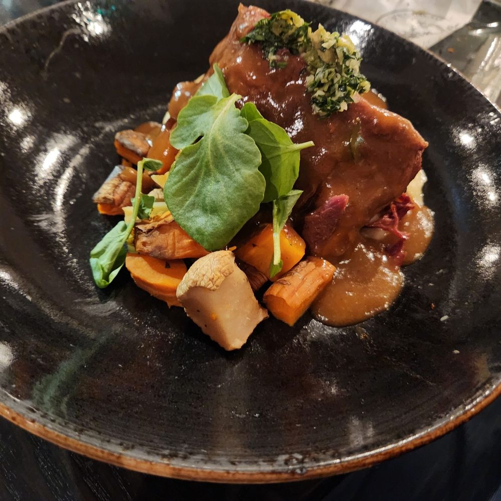 The Grocer's Table - Boneless Beef rib - Cafes Near Me - Wayzata, Minnesota The Grocer's Table - Boneless Beef rib - Cafes Near Me - Wayzata, Minnesota