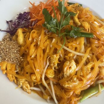 Sweety Hut Thai Restaurant - 41. Pad Thai Noodles w/ chicken - Thai Near Me - West Covina, California Sweety Hut Thai Restaurant - 41. Pad Thai Noodles w/ chicken - Thai Near Me - West Covina, California