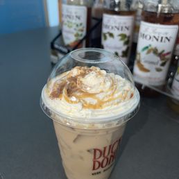 Caramel Latte w/ cinnamon bun syrup