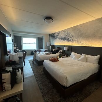 Horseshoe Lake Charles - A Caesars Rewards Destination - Hotels Near Me - Westlake, Louisiana
