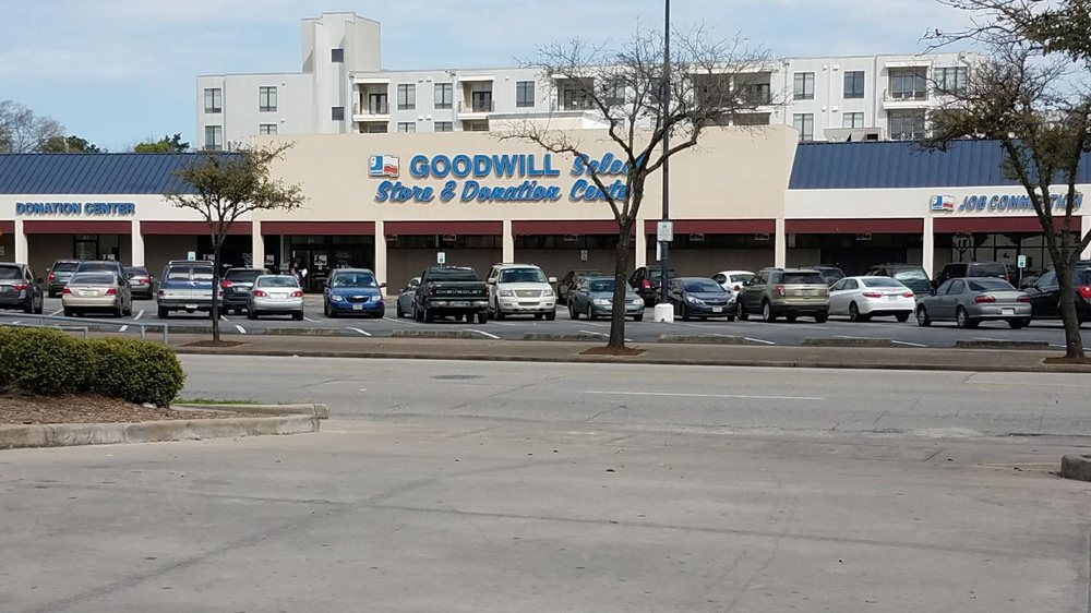 GOODWILL HOUSTON SELECT STORE 19 Photos & 31 Reviews Thrift Stores