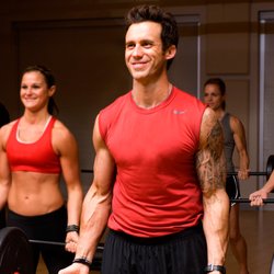 SOS Workout Studio - SOS WORKOUT STUDIO low weights program!! Strong Body, Strong Mind! Group POWER.