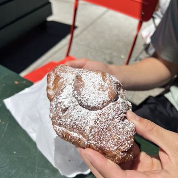Arsicault Bakery - Bakeries Near Me - San Francisco, California