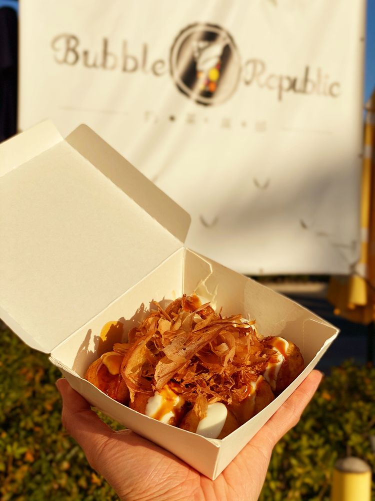 BUBBLE REPUBLIC 696 Photos & 276 Reviews Taiwanese 800 W Las