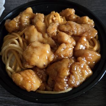 Orange Chicken Spot - Orange Chicken bowl with noodles. - Fast Food Near Me - Tempe, Arizona Orange Chicken Spot - Orange Chicken bowl with noodles. - Fast Food Near Me - Tempe, Arizona