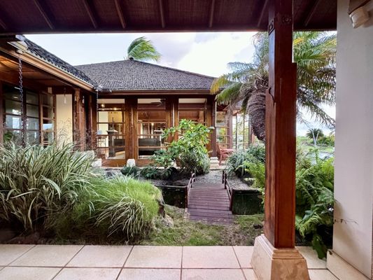 Ho'oilo House Bed and Breakfast by null