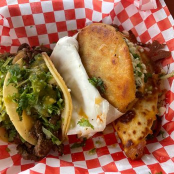 Gordos Mini Tacos & Snacks - Special plate also came with Charro Beans! - Food Trucks Near Me - San Antonio, Texas
