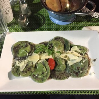 Pane e Vino - Best ravioli ever - Italian Near Me - Miami Beach, Florida Pane e Vino - Best ravioli ever - Italian Near Me - Miami Beach, Florida