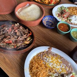 El Toro Mexican Restaurant - Steak and shrimp fajitas Yummy