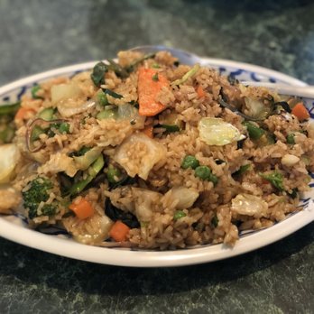 Phuket Thai Cafe - Basil Fried Rice. Good, but lacking a bit in flavor. - Thai Near Me - Mount Shasta, California Phuket Thai Cafe - Basil Fried Rice. Good, but lacking a bit in flavor. - Thai Near Me - Mount Shasta, California