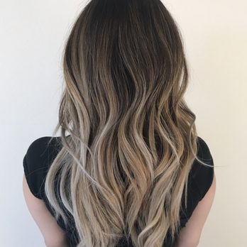 Bebe Salon - Blonde Balayage by Cindy - Hair Stylists Near Me - Garden Grove, California