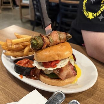 Slater's 50/50 - Burgers Near Me - Las Vegas, Nevada Slater's 50/50 - Burgers Near Me - Las Vegas, Nevada