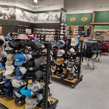 DICK'S Sporting Goods - Caps and more - Outdoor Gear Near Me - Virginia Beach, Virginia