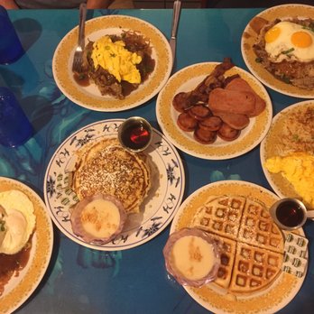 808 Grindz Cafe - Breakfast of champions, truly, for 4 people! - Cafes Near Me - Lahaina, Hawaii