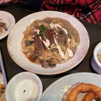 Gubanc's Pub - Beef stroganoff - American Near Me - Lake Oswego, Oregon
