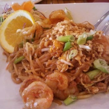 Thai Bistro - Shrimp Pad Thai - Thai Near Me - Calgary, Alberta Thai Bistro - Shrimp Pad Thai - Thai Near Me - Calgary, Alberta