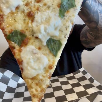 Wowee Zowee - ig: @waydirtydiet for full review - four cheese - Pizza Near Me - Tustin, California Wowee Zowee - ig: @waydirtydiet for full review - four cheese - Pizza Near Me - Tustin, California