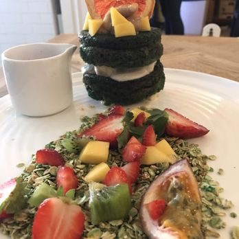 Brunch & Cake - Matcha pancakes - Breakfast & Brunch Near Me - Barcelona, B