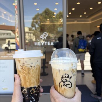 Heytea - Boba milk tea (left) and brown sugar milk tea (right) - Bubble Tea Near Me - Sunnyvale, California