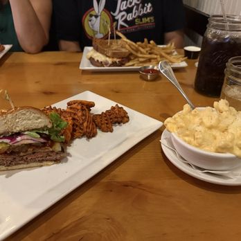 Cast Iron Tavern - New American Near Me - Golden, Colorado