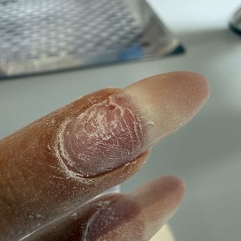Glowly - Nail Salons Near Me - New York, New York