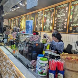 OverGreens Salads & Juices