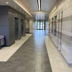 Chandler Medical Pavilion - Lobby