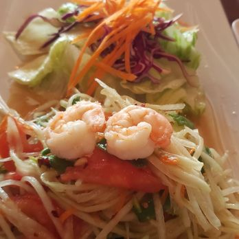Bua Thai Cuisine - Thai Near Me - Claremont, California