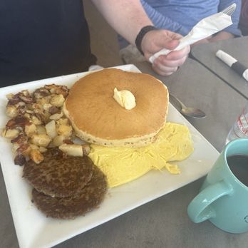 Brick House Diner - Pancake breakfast - Diners Near Me - Midlothian, Virginia