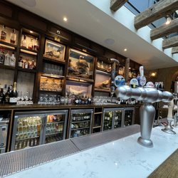 Talbot Hotel - The bar!