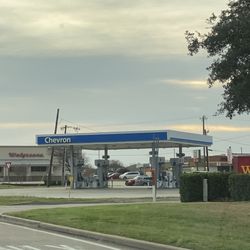Chevron - Outside