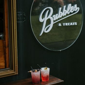 Bubbles & Treats - Our signature drinks. Photo by Studio XIII Photography - Food Trucks Near Me