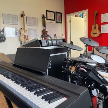 Echo Music Factory - Large lesson room - Musical Instruments & Teachers Near Me - Sugar Land, Texas Echo Music Factory - Large lesson room - Musical Instruments & Teachers Near Me - Sugar Land, Texas