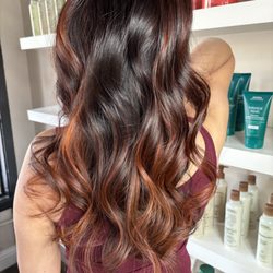 Moski Hair Lounge - Red and copper balayage 
Color created by Monique Coelho