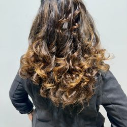 Trenell LeShelle Hair & Makeup Studio