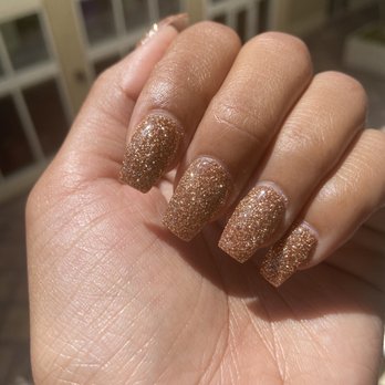 Dila Nails - Sparkling dip powder, coffin shape - Nail Salons Near Me - Boynton Beach, Florida