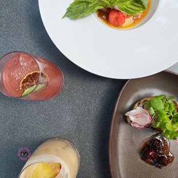 Dovetail Bar & Restaurant - New American Near Me - Washington, DC, District of Columbia