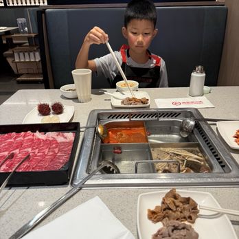 Haidilao Hotpot - Hot Pot Near Me - Los Angeles, California Haidilao Hotpot - Hot Pot Near Me - Los Angeles, California