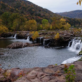 The Sandstone Falls - Hiking Near Me - Hinton, West Virginia The Sandstone Falls - Hiking Near Me - Hinton, West Virginia