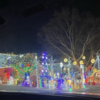 Bright Light Holiday House - Street views of Bright Light House -- December 2025 - Landmarks & Historical Buildings Near Me - Louisville, Kentucky Bright Light Holiday House - Street views of Bright Light House -- December 2025 - Landmarks & Historical Buildings Near Me - Louisville, Kentucky