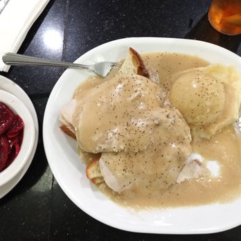 Lester's Diner - Open faced Turkey sandwich - Diners Near Me - Sunrise, Florida