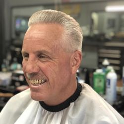 Hall Of Fame Barbershop - ..