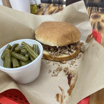 Barbecue Bears - Pulled Pork Sandwich - Barbeque Near Me - Winder, Georgia