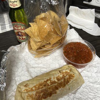El Burro - Beef Burrito--Chips & Salsa - Vegan Near Me - Pittsburgh, Pennsylvania El Burro - Beef Burrito--Chips & Salsa - Vegan Near Me - Pittsburgh, Pennsylvania