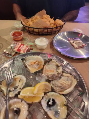 Garland Seafood & Bar by null