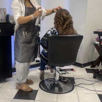 Figuroes Salon - Hair Salons Near Me - Mclean, Virginia