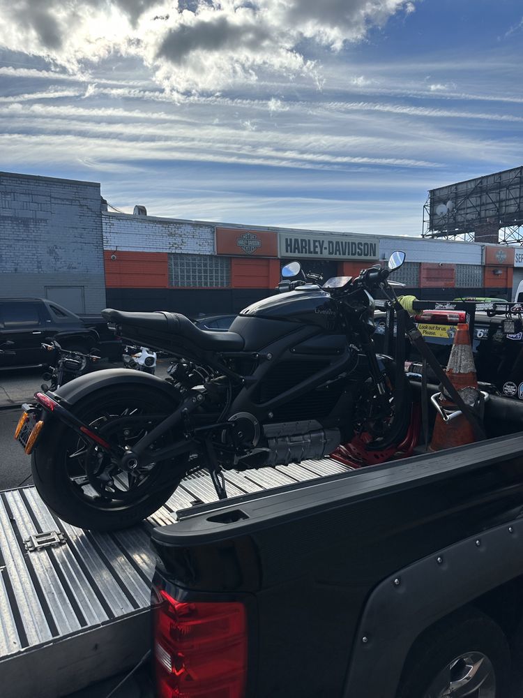 MAD Transpo NYC / Motorsports Towing & Transportation